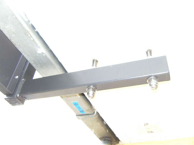 BAU.DE / BAU-Forum: 1. Bild zu Frage "Geländerbefestigung am Balkon zulässig?" im BAU-Forum "Architekt / Architektur" BAU.DE / BAU-Forum: 1. Bild zu Frage "Geländerbefestigung am Balkon zulässig?" im BAU-Forum "Architekt / Architektur"