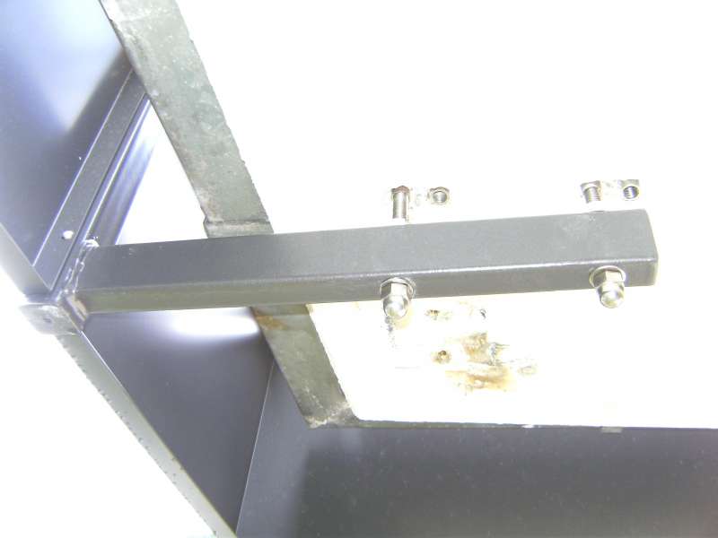 BAU.DE / BAU-Forum: 2. Bild zu Frage "Geländerbefestigung am Balkon zulässig?" im BAU-Forum "Architekt / Architektur" BAU.DE / BAU-Forum: 2. Bild zu Frage "Geländerbefestigung am Balkon zulässig?" im BAU-Forum "Architekt / Architektur"