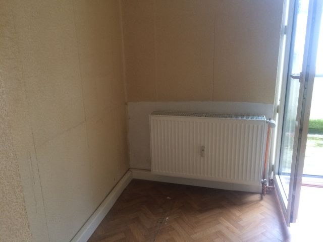 BAU.DE / BAU-Forum: 1. Bild zu Frage "Flecken nach Isoliergrundierung durch Maler" im BAU-Forum "Ausbauarbeiten" BAU.DE / BAU-Forum: 1. Bild zu Frage "Flecken nach Isoliergrundierung durch Maler" im BAU-Forum "Ausbauarbeiten"