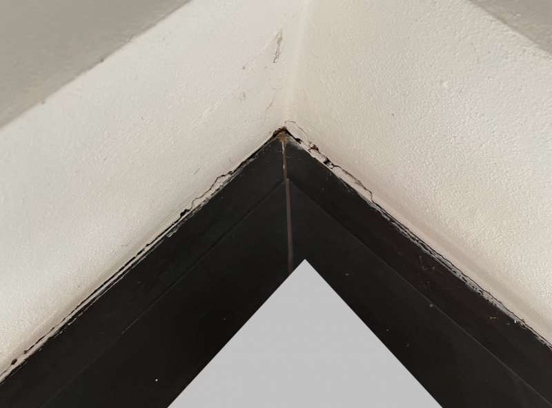 BAU.DE / BAU-Forum: 1. Bild zu Frage "Fensterlaibung abdichten: Anleitung, Material & Kosten für dauerhafte Dichtung?" im BAU-Forum "Ausbauarbeiten" BAU.DE / BAU-Forum: 1. Bild zu Frage "Fensterlaibung abdichten: Anleitung, Material & Kosten für dauerhafte Dichtung?" im BAU-Forum "Ausbauarbeiten"