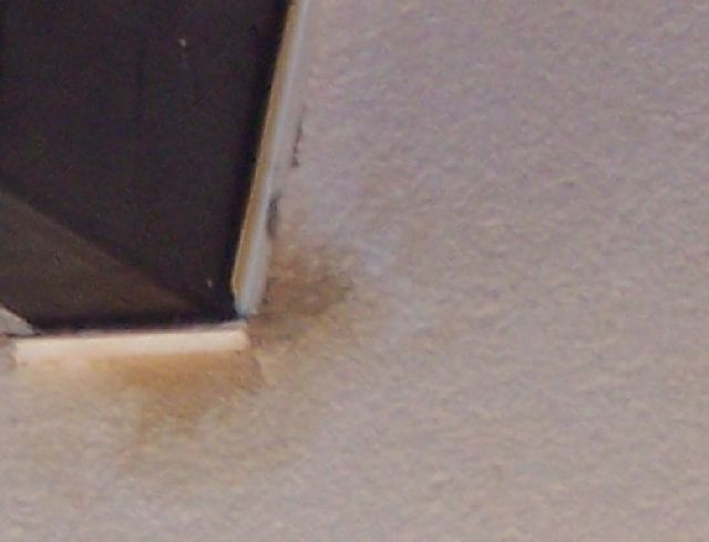 BAU.DE / BAU-Forum: 1. Bild zu Antwort "WDVS Kondensat: Undichte Fußpfette – Fotos & Skizze" auf die Frage "WDVS: Kondenswasser an Sparren & Schalung – Ursachen, Folgen & Sanierung?" im BAU-Forum "Außenwände und Fassaden" BAU.DE / BAU-Forum: 1. Bild zu Antwort "WDVS Kondensat: Undichte Fußpfette – Fotos & Skizze" auf die Frage "WDVS: Kondenswasser an Sparren & Schalung – Ursachen, Folgen & Sanierung?" im BAU-Forum "Außenwände und Fassaden"