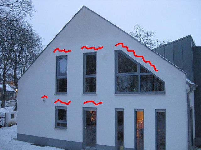 BAU.DE / BAU-Forum: 1. Bild zu Antwort "Putzschäden: Detailaufnahme – Feuchtigkeit im Außenputz" auf die Frage "Feuchter Außenputz: Ursachen, Folgen & Sanierungskosten bei Stockflecken?" im BAU-Forum "Außenwände und Fassaden" BAU.DE / BAU-Forum: 1. Bild zu Antwort "Putzschäden: Detailaufnahme – Feuchtigkeit im Außenputz" auf die Frage "Feuchter Außenputz: Ursachen, Folgen & Sanierungskosten bei Stockflecken?" im BAU-Forum "Außenwände und Fassaden"