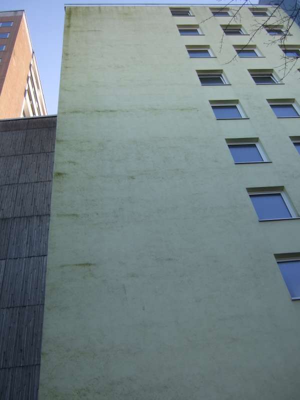 BAU.DE / BAU-Forum: 1. Bild zu Antwort "Hochhausfassade: Beispiel für Dämmpfusch in Hannover?" auf die Frage "Wärmeziegel 36,5 cm: EnEV-konform? Dämmwert, T11-Ziegel & Vergleich aktueller Standards" im BAU-Forum "Außenwände und Fassaden" BAU.DE / BAU-Forum: 1. Bild zu Antwort "Hochhausfassade: Beispiel für Dämmpfusch in Hannover?" auf die Frage "Wärmeziegel 36,5 cm: EnEV-konform? Dämmwert, T11-Ziegel & Vergleich aktueller Standards" im BAU-Forum "Außenwände und Fassaden"