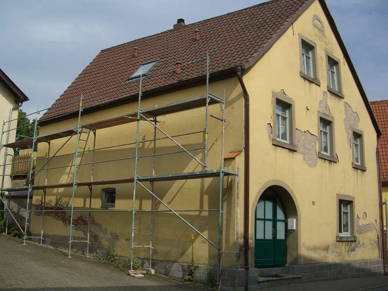 BAU.DE / BAU-Forum: 1. Bild zu Frage "Hellbezugswert für Fassade mit 8 cm Vollwärmeschutz: Gibt es Alternativen zu Rot?" im BAU-Forum "Außenwände und Fassaden" BAU.DE / BAU-Forum: 1. Bild zu Frage "Hellbezugswert für Fassade mit 8 cm Vollwärmeschutz: Gibt es Alternativen zu Rot?" im BAU-Forum "Außenwände und Fassaden"
