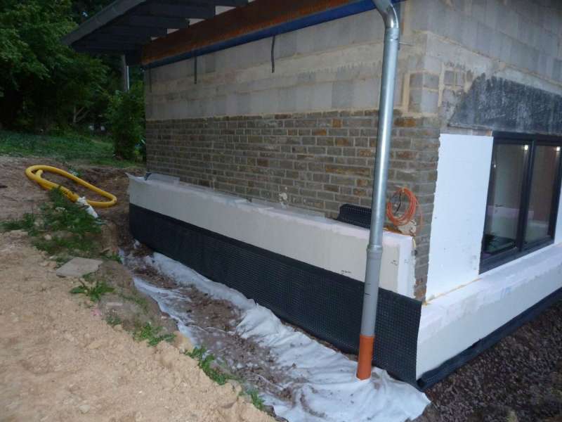 BAU.DE / BAU-Forum: 1. Bild zu Frage "Wassertropfen Dachuntersicht nach WDVS: Ursachen, Folgen & Lösungen für 16cm Dämmung?" im BAU-Forum "Außenwände und Fassaden" BAU.DE / BAU-Forum: 1. Bild zu Frage "Wassertropfen Dachuntersicht nach WDVS: Ursachen, Folgen & Lösungen für 16cm Dämmung?" im BAU-Forum "Außenwände und Fassaden"
