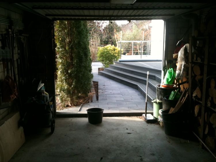 BAU.DE / BAU-Forum: 3. Bild zu Frage "Sektionaltor in Garage nachrüsten: Kosten, Montage & passende Modelle für Altbauten?" im BAU-Forum "Außenwände und Fassaden" BAU.DE / BAU-Forum: 3. Bild zu Frage "Sektionaltor in Garage nachrüsten: Kosten, Montage & passende Modelle für Altbauten?" im BAU-Forum "Außenwände und Fassaden"