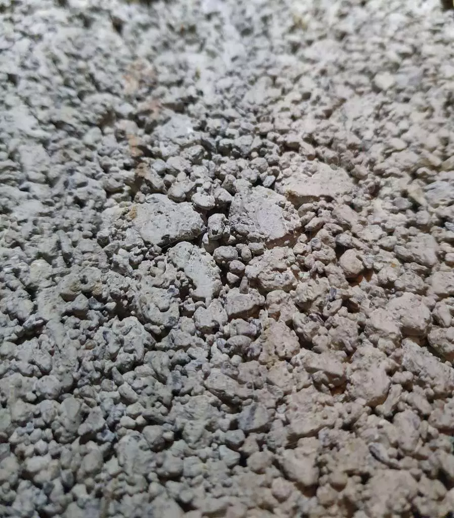 BAU.DE / BAU-Forum: 2. Bild zu Frage "Mauerwerk bestimmen: Materialanalyse, Baujahr 1970, Maße & Bohrwiderstand?" im BAU-Forum "Außenwände und Fassaden" BAU.DE / BAU-Forum: 2. Bild zu Frage "Mauerwerk bestimmen: Materialanalyse, Baujahr 1970, Maße & Bohrwiderstand?" im BAU-Forum "Außenwände und Fassaden"