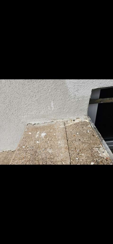 BAU.DE / BAU-Forum: 2. Bild zu Frage "WDVS Ausführung prüfen: Lichtschacht-Anschluss, Perimeterdämmung & Risiken?" im BAU-Forum "Außenwände und Fassaden" BAU.DE / BAU-Forum: 2. Bild zu Frage "WDVS Ausführung prüfen: Lichtschacht-Anschluss, Perimeterdämmung & Risiken?" im BAU-Forum "Außenwände und Fassaden"