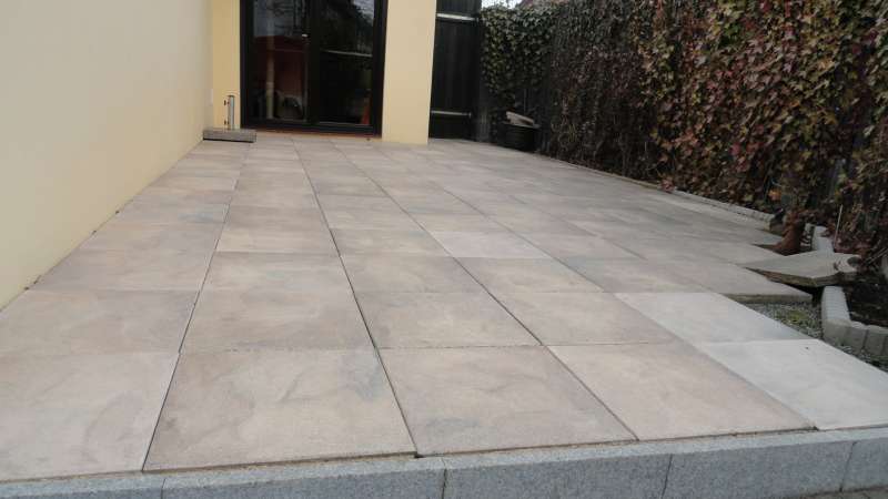 Bilderg&auml;nzung zu Forumsbeitrag: Terrasse - Fundament? - Erfahrung mit Belag aus Marmor Kies / Steinteppich?