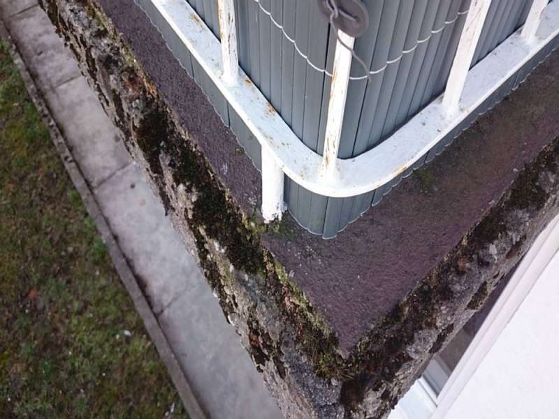 BAU.DE / BAU-Forum: 4. Bild zu Frage "Balkongeländer kürzen: Statik prüfen? Risiken, Stützfunktion & Abbruchgefahr?" im BAU-Forum "Balkon und Terrasse" BAU.DE / BAU-Forum: 4. Bild zu Frage "Balkongeländer kürzen: Statik prüfen? Risiken, Stützfunktion & Abbruchgefahr?" im BAU-Forum "Balkon und Terrasse"