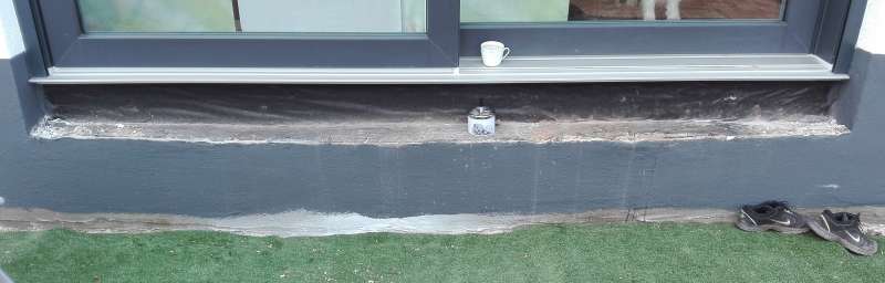 BAU.DE / BAU-Forum: 1. Bild zu Frage "Bodenebene Terrassentür Abdichtung außen: Risiken im Neubau & Kosten der Sanierung?" im BAU-Forum "Balkon und Terrasse" BAU.DE / BAU-Forum: 1. Bild zu Frage "Bodenebene Terrassentür Abdichtung außen: Risiken im Neubau & Kosten der Sanierung?" im BAU-Forum "Balkon und Terrasse"