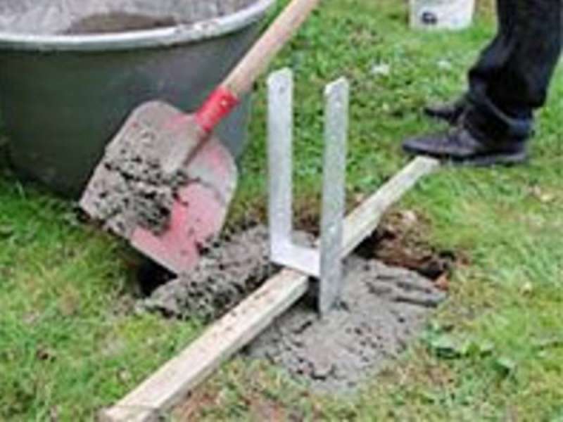 BAU.DE / BAU-Forum: 1. Bild zu Antwort "Materialtipp: Gartenbeton selbst mischen – Kosten sparen!" auf die Frage "H-Pfosten einbetonieren für Sichtschutzzaun: Betonmenge, Kosten & Anleitung?" im BAU-Forum "Balkon und Terrasse" BAU.DE / BAU-Forum: 1. Bild zu Antwort "Materialtipp: Gartenbeton selbst mischen – Kosten sparen!" auf die Frage "H-Pfosten einbetonieren für Sichtschutzzaun: Betonmenge, Kosten & Anleitung?" im BAU-Forum "Balkon und Terrasse"