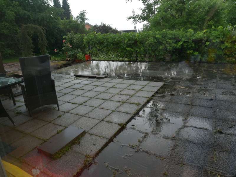 BAU.DE / BAU-Forum: 1. Bild zu Antwort "Durabase DD 80++: Drainagematte für Terrassenbeläge geeignet?" auf die Frage "Bitumen-Dach nachträglich Gefälle geben: Methoden, Material & Kosten für Terrassen?" im BAU-Forum "Balkon und Terrasse" BAU.DE / BAU-Forum: 1. Bild zu Antwort "Durabase DD 80++: Drainagematte für Terrassenbeläge geeignet?" auf die Frage "Bitumen-Dach nachträglich Gefälle geben: Methoden, Material & Kosten für Terrassen?" im BAU-Forum "Balkon und Terrasse"