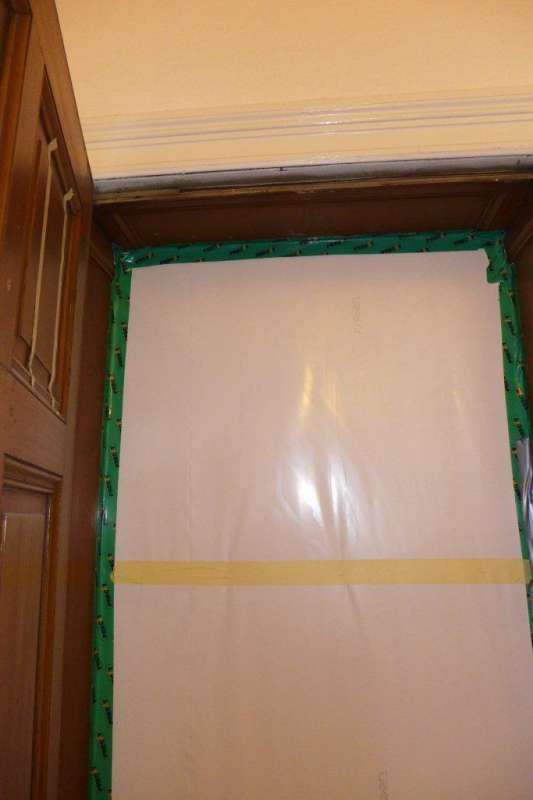 BAU.DE / BAU-Forum: 2. Bild zu Frage "Hohlraum zwischen zwei Altbautüren gegen Schall abdichten" im BAU-Forum "Bauphysik" BAU.DE / BAU-Forum: 2. Bild zu Frage "Hohlraum zwischen zwei Altbautüren gegen Schall abdichten" im BAU-Forum "Bauphysik"