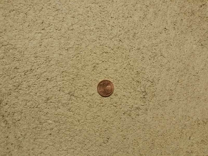 BAU.DE / BAU-Forum: 1. Bild zu Frage "Was ist dieser körnige ("geblich Ockerige") Wandbelag/Putz... in Garage?" im BAU-Forum "Baustoffe" BAU.DE / BAU-Forum: 1. Bild zu Frage "Was ist dieser körnige ("geblich Ockerige") Wandbelag/Putz... in Garage?" im BAU-Forum "Baustoffe"