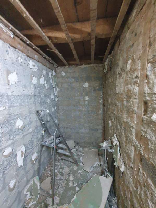 BAU.DE / BAU-Forum: 3. Bild zu Frage "Wandaufbau Holzständerhaus von 1930" im BAU-Forum "Ökologisches und biologisches Bauen" BAU.DE / BAU-Forum: 3. Bild zu Frage "Wandaufbau Holzständerhaus von 1930" im BAU-Forum "Ökologisches und biologisches Bauen"