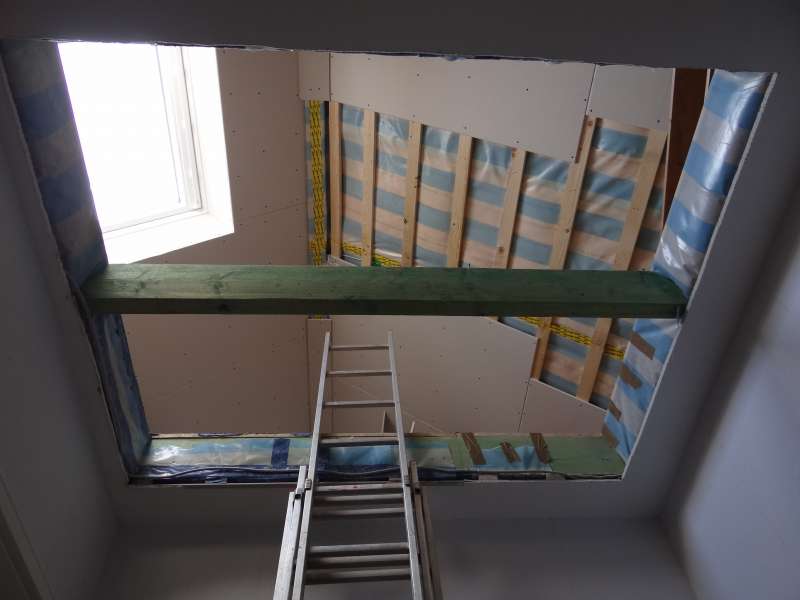 Bilderg&auml;nzung zu Forumsbeitrag: Dachausbau bzw. Decken&ouml;ffnung. Kann/darf man Holzbalken entfernen ?