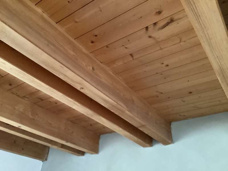 BAU.DE / BAU-Forum: 2. Bild zu Frage "Holzbalkendecke Schalldämmung sanieren: Aufbau, Kosten & Materialien für besseren Schallschutz?" im BAU-Forum "Estrich und Bodenbeläge" BAU.DE / BAU-Forum: 2. Bild zu Frage "Holzbalkendecke Schalldämmung sanieren: Aufbau, Kosten & Materialien für besseren Schallschutz?" im BAU-Forum "Estrich und Bodenbeläge"