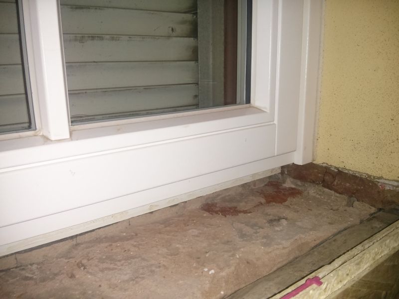 Bild zum BAU-Forumsbeitrag: unter den Fenstern nach dem Kompriband dämmen im Forum Fenster und Außentüren