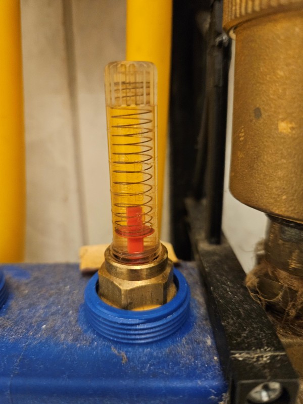 BAU.DE / BAU-Forum: 5. Bild zu Frage "Anzeige Heizkreisventile reagieren nicht" im BAU-Forum "Fußbodenheizungen / Wandheizungen" BAU.DE / BAU-Forum: 5. Bild zu Frage "Anzeige Heizkreisventile reagieren nicht" im BAU-Forum "Fußbodenheizungen / Wandheizungen"