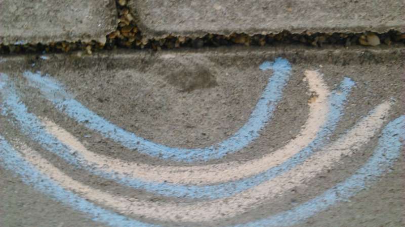 BAU.DE / BAU-Forum: 3. Bild zu Frage "Betonpflaster Löcher & Abplatzungen: Ursachen, Rechte & Sanierungskosten?" im BAU-Forum "Rund um den Garten" BAU.DE / BAU-Forum: 3. Bild zu Frage "Betonpflaster Löcher & Abplatzungen: Ursachen, Rechte & Sanierungskosten?" im BAU-Forum "Rund um den Garten"