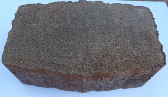 BAU.DE / BAU-Forum: 1. Bild zu Frage "Betonpflasterstein identifizieren: Hersteller & Typ finden für Nachbestellung (150 Stk.)" im BAU-Forum "Rund um den Garten" BAU.DE / BAU-Forum: 1. Bild zu Frage "Betonpflasterstein identifizieren: Hersteller & Typ finden für Nachbestellung (150 Stk.)" im BAU-Forum "Rund um den Garten"