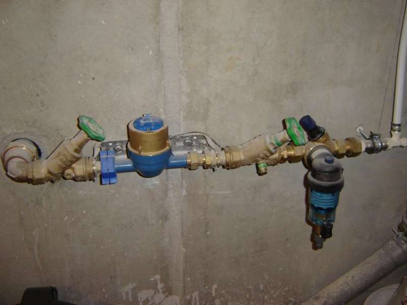 BAU.DE / BAU-Forum: 1. Bild zu Antwort "Warmwasser: Bilder zur Analyse – Bauteile identifizieren!" auf die Frage "Warmwasser Druckverlust: Ursachen, Prüfung & Lösungen für Wärmepumpe?" im BAU-Forum "Heizung / Warmwasser" BAU.DE / BAU-Forum: 1. Bild zu Antwort "Warmwasser: Bilder zur Analyse – Bauteile identifizieren!" auf die Frage "Warmwasser Druckverlust: Ursachen, Prüfung & Lösungen für Wärmepumpe?" im BAU-Forum "Heizung / Warmwasser"
