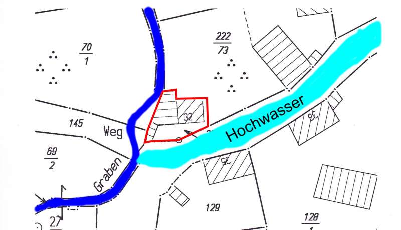 BAU.DE / BAU-Forum: 1. Bild zu Frage "Hochwasserschutz Grundstückszufahrt: Lösungen, Alternativen & Kosten in Thüringen?" im BAU-Forum "Hochwasser" BAU.DE / BAU-Forum: 1. Bild zu Frage "Hochwasserschutz Grundstückszufahrt: Lösungen, Alternativen & Kosten in Thüringen?" im BAU-Forum "Hochwasser"