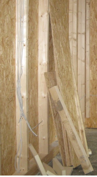 BAU.DE / BAU-Forum: 1. Bild zu Antwort "Bildanalyse: Eignet sich die Wand für eine TV-Halterung?" auf die Frage "TV-Halterung im Holzständerhaus befestigen: Schrauben, Dübel & Tipps zur Montage?" im BAU-Forum "Holzbau" BAU.DE / BAU-Forum: 1. Bild zu Antwort "Bildanalyse: Eignet sich die Wand für eine TV-Halterung?" auf die Frage "TV-Halterung im Holzständerhaus befestigen: Schrauben, Dübel & Tipps zur Montage?" im BAU-Forum "Holzbau"