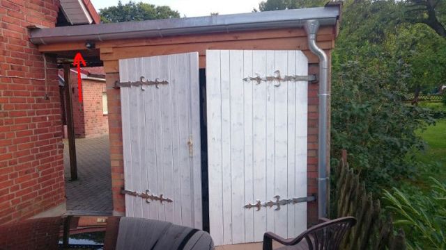 BAU.DE / BAU-Forum: 1. Bild zu Frage "Veränderungen Holzschalung" im BAU-Forum "Holzschutz, Holzschäden, Holzsanierung" BAU.DE / BAU-Forum: 1. Bild zu Frage "Veränderungen Holzschalung" im BAU-Forum "Holzschutz, Holzschäden, Holzsanierung"