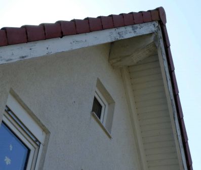 BAU.DE / BAU-Forum: 1. Bild zu Frage "Dachpfetten streichen - Welche Farbe?" im BAU-Forum "Holzschutz, Holzschäden, Holzsanierung" BAU.DE / BAU-Forum: 1. Bild zu Frage "Dachpfetten streichen - Welche Farbe?" im BAU-Forum "Holzschutz, Holzschäden, Holzsanierung"