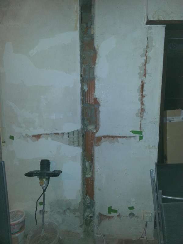 Bild zum BAU-Forumsbeitrag: Wandfugen von Boden bis Decke verschließen im Forum Innenwände