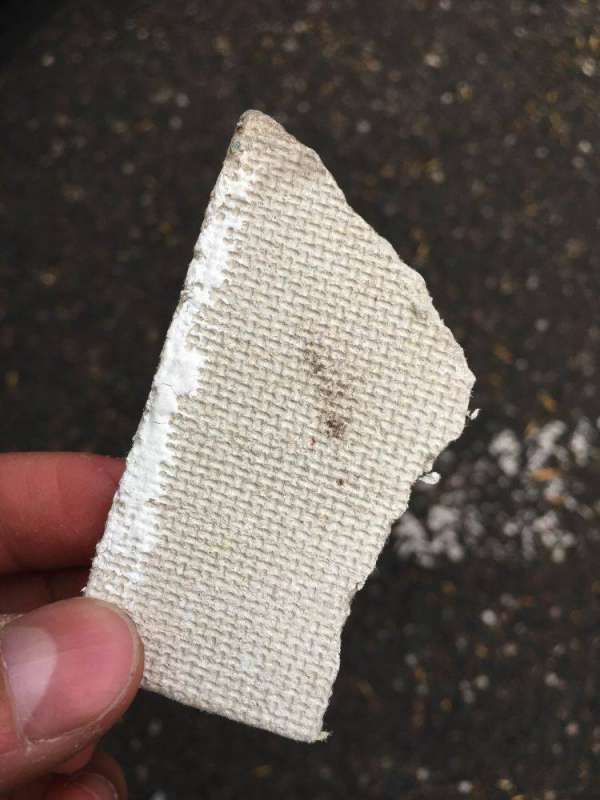 BAU.DE / BAU-Forum: 1. Bild zu Frage "Wandverkleidung Material bestimmen: Rigips, Gipskarton oder Faserplatte? Analyse & Tipps" im BAU-Forum "Innenwände" BAU.DE / BAU-Forum: 1. Bild zu Frage "Wandverkleidung Material bestimmen: Rigips, Gipskarton oder Faserplatte? Analyse & Tipps" im BAU-Forum "Innenwände"