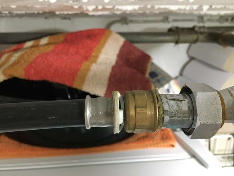 BAU.DE / BAU-Forum: 1. Bild zu Frage "Viega KS-Rohr Fitting nicht mehr lieferbar: Alternativen, Übergangsstücke & System-Beschriftung?" im BAU-Forum "Installation: Elektro, Gas, Wasser, Fernwärme etc." BAU.DE / BAU-Forum: 1. Bild zu Frage "Viega KS-Rohr Fitting nicht mehr lieferbar: Alternativen, Übergangsstücke & System-Beschriftung?" im BAU-Forum "Installation: Elektro, Gas, Wasser, Fernwärme etc."