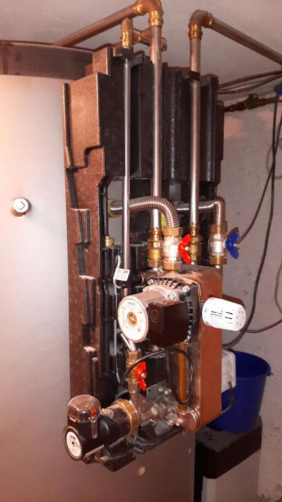 BAU.DE / BAU-Forum: 2. Bild zu Antwort "Warmwasser Rückschlagventil / Rückflussventil" auf die Frage "Warmwasser Rückschlagventil / Rückflussventil" im BAU-Forum "Installation: Elektro, Gas, Wasser, Fernwärme etc." BAU.DE / BAU-Forum: 2. Bild zu Antwort "Warmwasser Rückschlagventil / Rückflussventil" auf die Frage "Warmwasser Rückschlagventil / Rückflussventil" im BAU-Forum "Installation: Elektro, Gas, Wasser, Fernwärme etc."