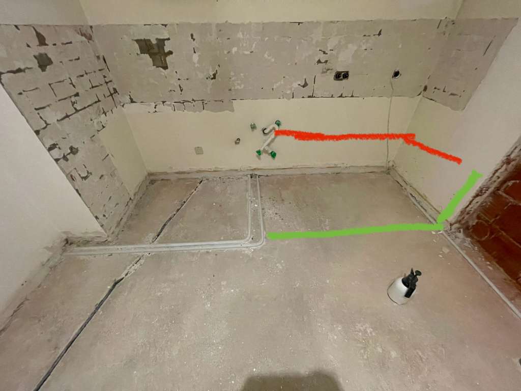 BAU.DE / BAU-Forum: 3. Bild zu Frage "Wasseranschlüsse Wasserablauf verlegen in Außenwand" im BAU-Forum "Installation: Elektro, Gas, Wasser, Fernwärme etc." BAU.DE / BAU-Forum: 3. Bild zu Frage "Wasseranschlüsse Wasserablauf verlegen in Außenwand" im BAU-Forum "Installation: Elektro, Gas, Wasser, Fernwärme etc."