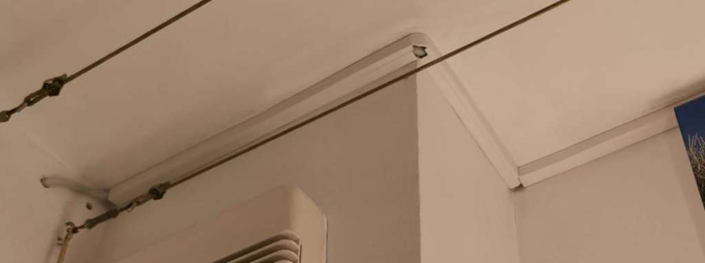 BAU.DE / BAU-Forum: 3. Bild zu Frage "Unsaubere Elektroinstallation: Kabelkanal auf Putz - Wie beheben?" im BAU-Forum "Installation: Elektro, Gas, Wasser, Fernwärme etc." BAU.DE / BAU-Forum: 3. Bild zu Frage "Unsaubere Elektroinstallation: Kabelkanal auf Putz - Wie beheben?" im BAU-Forum "Installation: Elektro, Gas, Wasser, Fernwärme etc."