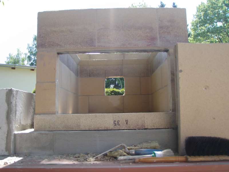 BAU.DE / BAU-Forum: 3. Bild zu Antwort "Brennholzmenge: Tipps zum Backhausbau – Dämmung & Bodenneigung" auf die Frage "Holzbackofen Bau: Buchenholzmenge zum Aufheizen – Berechnung & Tipps?" im BAU-Forum "Kamin und Kachelofen" BAU.DE / BAU-Forum: 3. Bild zu Antwort "Brennholzmenge: Tipps zum Backhausbau – Dämmung & Bodenneigung" auf die Frage "Holzbackofen Bau: Buchenholzmenge zum Aufheizen – Berechnung & Tipps?" im BAU-Forum "Kamin und Kachelofen"