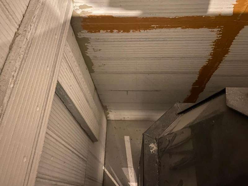 BAU.DE / BAU-Forum: 3. Bild zu Frage "Calciumsilikatplatten vs. Asbest: Unterscheidung, Gefahren & sichere Identifizierung?" im BAU-Forum "Kamin und Kachelofen" BAU.DE / BAU-Forum: 3. Bild zu Frage "Calciumsilikatplatten vs. Asbest: Unterscheidung, Gefahren & sichere Identifizierung?" im BAU-Forum "Kamin und Kachelofen"