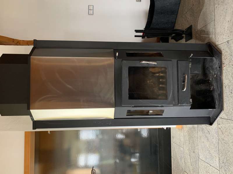 BAU.DE / BAU-Forum: 1. Bild zu Frage "Kaminofen ohne Typenschild: Hersteller & Modell identifizieren für Zertifizierung?" im BAU-Forum "Kamin und Kachelofen" BAU.DE / BAU-Forum: 1. Bild zu Frage "Kaminofen ohne Typenschild: Hersteller & Modell identifizieren für Zertifizierung?" im BAU-Forum "Kamin und Kachelofen"