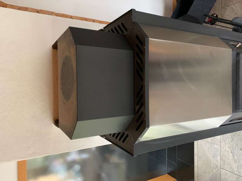 BAU.DE / BAU-Forum: 5. Bild zu Frage "Kaminofen ohne Typenschild: Hersteller & Modell identifizieren für Zertifizierung?" im BAU-Forum "Kamin und Kachelofen" BAU.DE / BAU-Forum: 5. Bild zu Frage "Kaminofen ohne Typenschild: Hersteller & Modell identifizieren für Zertifizierung?" im BAU-Forum "Kamin und Kachelofen"