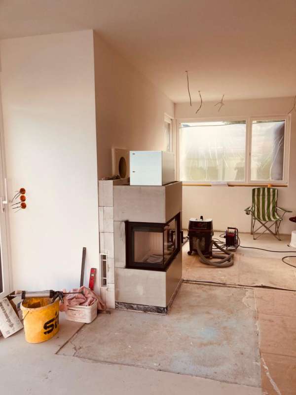 BAU.DE / BAU-Forum: 1. Bild zu Antwort "Kamin Haarrisse: Mindervergütung oder Putzschiene?" auf die Frage "Kamin verputzen: Haarrisse vermeiden – Brandschutzwand, Trockenbau & Putz-Techniken" im BAU-Forum "Kamin und Kachelofen" BAU.DE / BAU-Forum: 1. Bild zu Antwort "Kamin Haarrisse: Mindervergütung oder Putzschiene?" auf die Frage "Kamin verputzen: Haarrisse vermeiden – Brandschutzwand, Trockenbau & Putz-Techniken" im BAU-Forum "Kamin und Kachelofen"