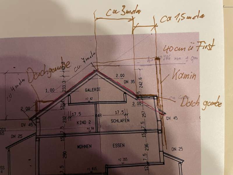 BAU.DE / BAU-Forum: 1. Bild zu Frage "Schornsteinbau: Erfüllt mein Gebäude die aktuellen Normen? Kosten, Genehmigung & Vorschriften" im BAU-Forum "Kamin und Kachelofen" BAU.DE / BAU-Forum: 1. Bild zu Frage "Schornsteinbau: Erfüllt mein Gebäude die aktuellen Normen? Kosten, Genehmigung & Vorschriften" im BAU-Forum "Kamin und Kachelofen"