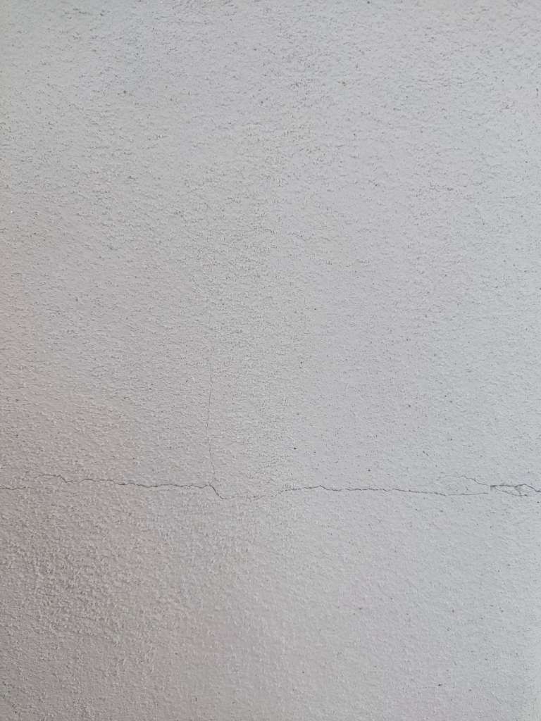 BAU.DE / BAU-Forum: 4. Bild zu Frage "Grundofen Querriss: Ursachen, Reparatur & Statik-Risiko bei Ambio Öfen?" im BAU-Forum "Kamin und Kachelofen" BAU.DE / BAU-Forum: 4. Bild zu Frage "Grundofen Querriss: Ursachen, Reparatur & Statik-Risiko bei Ambio Öfen?" im BAU-Forum "Kamin und Kachelofen"