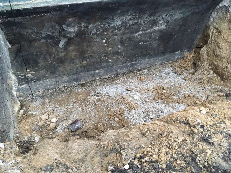 BAU.DE / BAU-Forum: 1. Bild zu Antwort "Hohlkehle Sanierung: Fotos zur Schadensanalyse" auf die Frage "Fehlende Hohlkehle ausgleichen: Methoden, Materialien & Kosten im Überblick" im BAU-Forum "Keller" BAU.DE / BAU-Forum: 1. Bild zu Antwort "Hohlkehle Sanierung: Fotos zur Schadensanalyse" auf die Frage "Fehlende Hohlkehle ausgleichen: Methoden, Materialien & Kosten im Überblick" im BAU-Forum "Keller"