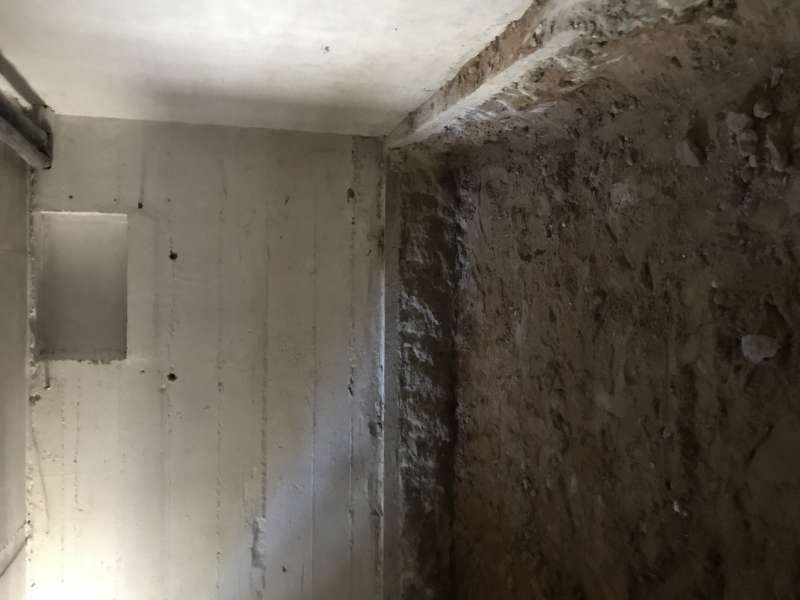 BAU.DE / BAU-Forum: 1. Bild zu Antwort "Skizze des Bodens" auf die Frage "Feuchter Keller: Aufsteigende oder drückende Feuchtigkeit? Ursachen, Sanierung & Kosten" im BAU-Forum "Keller" BAU.DE / BAU-Forum: 1. Bild zu Antwort "Skizze des Bodens" auf die Frage "Feuchter Keller: Aufsteigende oder drückende Feuchtigkeit? Ursachen, Sanierung & Kosten" im BAU-Forum "Keller"