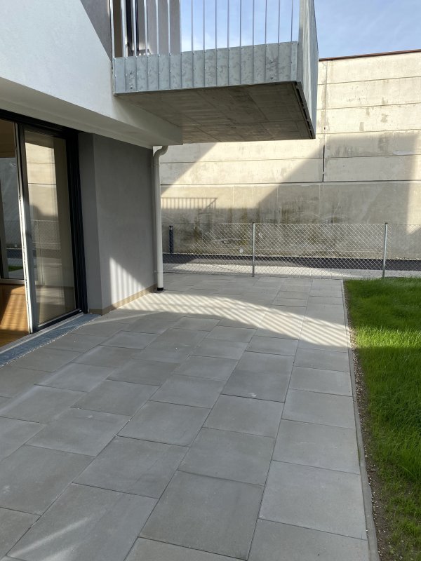 BAU.DE / BAU-Forum: 2. Bild zu Frage "Wasserschaden Neubauwohnung: Ursachenforschung an Decke/Terrasse – Was tun?" im BAU-Forum "Neubau" BAU.DE / BAU-Forum: 2. Bild zu Frage "Wasserschaden Neubauwohnung: Ursachenforschung an Decke/Terrasse – Was tun?" im BAU-Forum "Neubau"