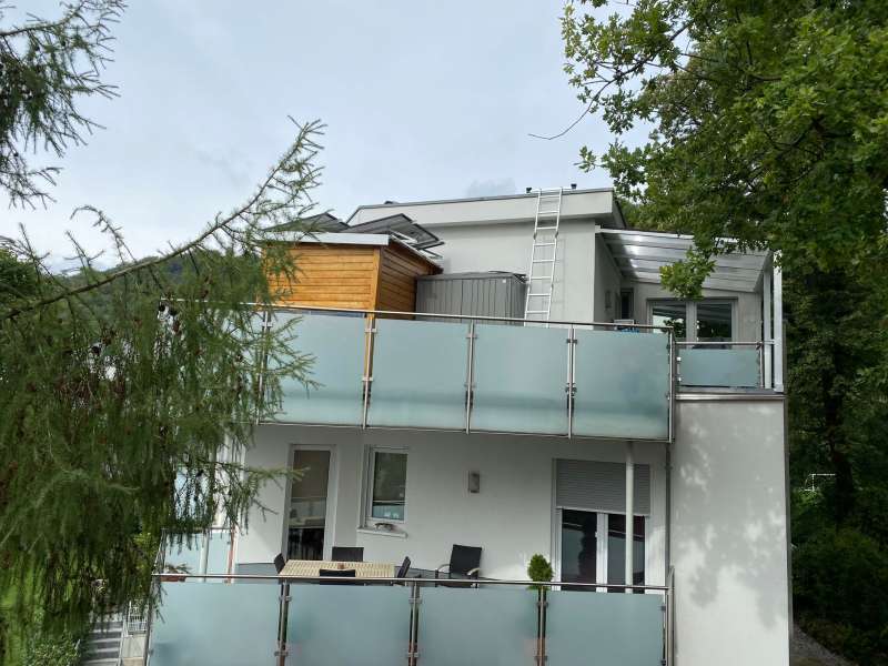 BAU.DE / BAU-Forum: 5. Bild zu Frage "Terrassenaufbau Staffelgeschoss: Sauna, Schuppen & Solarpanele – Was ist erlaubt?" im BAU-Forum "Normen, Vorschriften, Verordnungen etc." BAU.DE / BAU-Forum: 5. Bild zu Frage "Terrassenaufbau Staffelgeschoss: Sauna, Schuppen & Solarpanele – Was ist erlaubt?" im BAU-Forum "Normen, Vorschriften, Verordnungen etc."