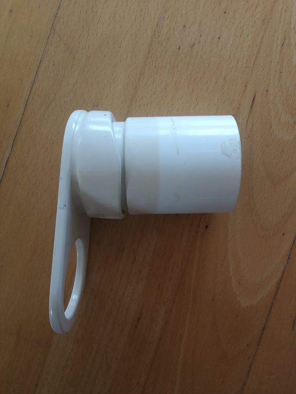 BAU.DE / BAU-Forum: 2. Bild zu Frage "Duscharmatur Hersteller identifizieren: Typische Merkmale & Baujahr 1990 Modelle?" im BAU-Forum "Sanitär, Bad, Dusche, WC" BAU.DE / BAU-Forum: 2. Bild zu Frage "Duscharmatur Hersteller identifizieren: Typische Merkmale & Baujahr 1990 Modelle?" im BAU-Forum "Sanitär, Bad, Dusche, WC"