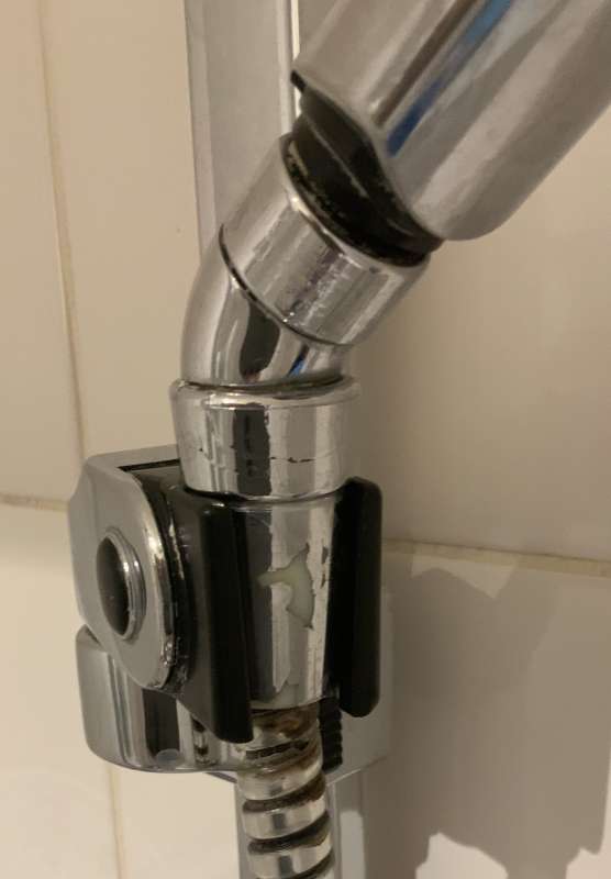 BAU.DE / BAU-Forum: 1. Bild zu Frage "Duschschlauch mit Wulst für unbekannte Duschstange finden: Adapter-Optionen & Lösungen" im BAU-Forum "Sanitär, Bad, Dusche, WC" BAU.DE / BAU-Forum: 1. Bild zu Frage "Duschschlauch mit Wulst für unbekannte Duschstange finden: Adapter-Optionen & Lösungen" im BAU-Forum "Sanitär, Bad, Dusche, WC"